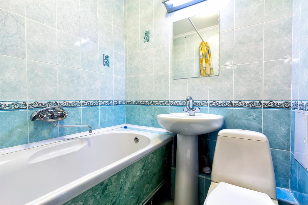 433 Lighthouse Apartments Arbat - Traveler'S Choice Almaty Ngoại thất bức ảnh