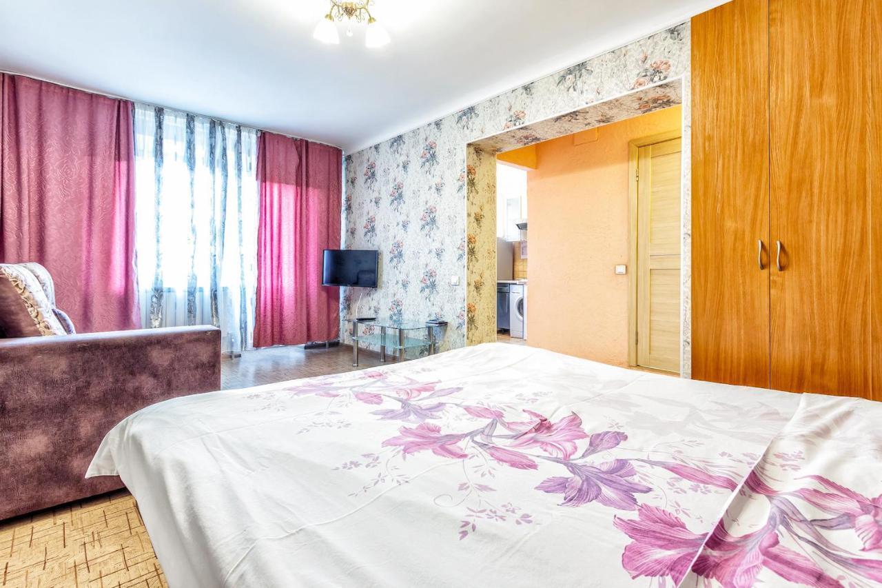 433 Lighthouse Apartments Arbat - Traveler'S Choice Almaty Ngoại thất bức ảnh